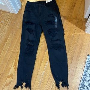 American eagle size 4 mom jean black ripped